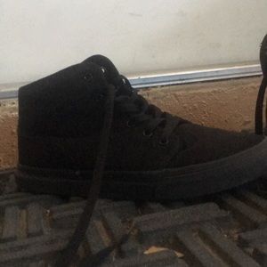 All black vans